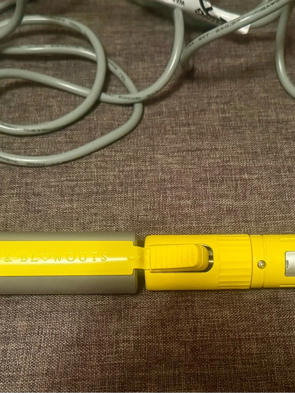 DRYBAR The 3-Day Bender Digital Curling Iron